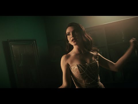 Daphne Michelle- quiéreme despacito (Video Oficial)