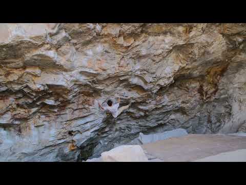 Stugang, V7 | Adelaide, The Hole