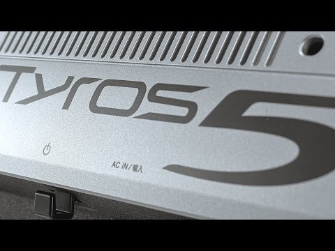 Yamaha Tyros5 Keyboard - Main Demonstration