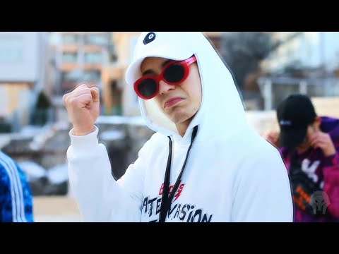 MALKIA VIMY x VXL - RISKA (OFFICIAL VIDEO 2019) Prod. Lil Patriarch