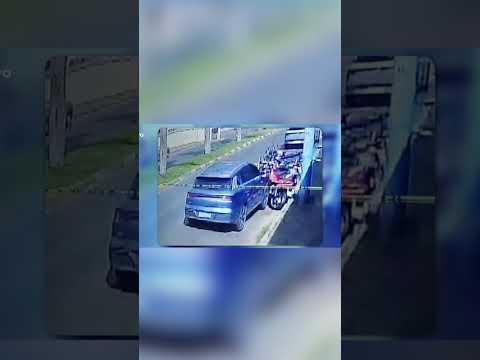 MOTORISTA MORRE APÓS MAL SÚBITO E COLISÃO NA REGIÃO CENTRAL DE ESPÍRITO SANTO DO PINHAL