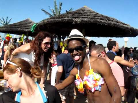 Cassy & Sebo K @ Freaky Tikki Boat Party WMC 2010
