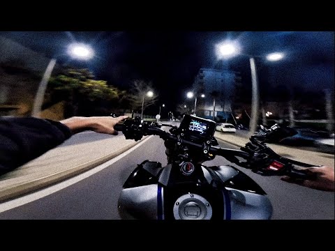 How to use properly a MT-09 SP | Night Ride POV 4K