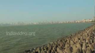 Nariman Point, a busy hub in Mumbai 