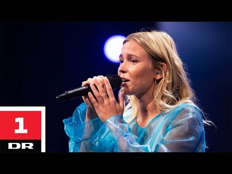 Sarah Færch - Den her pige | LIVE | DR1