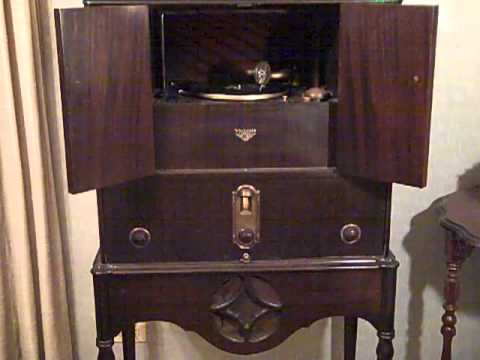 ARTHUR LANGE'S ORCH. - DOWN THE ROAD TO YESTERDAY - ROARING 20'S VICTROLA