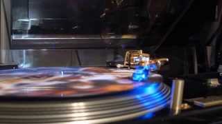 Video thumbnail for Technics SL-1200GLD by Panotaker