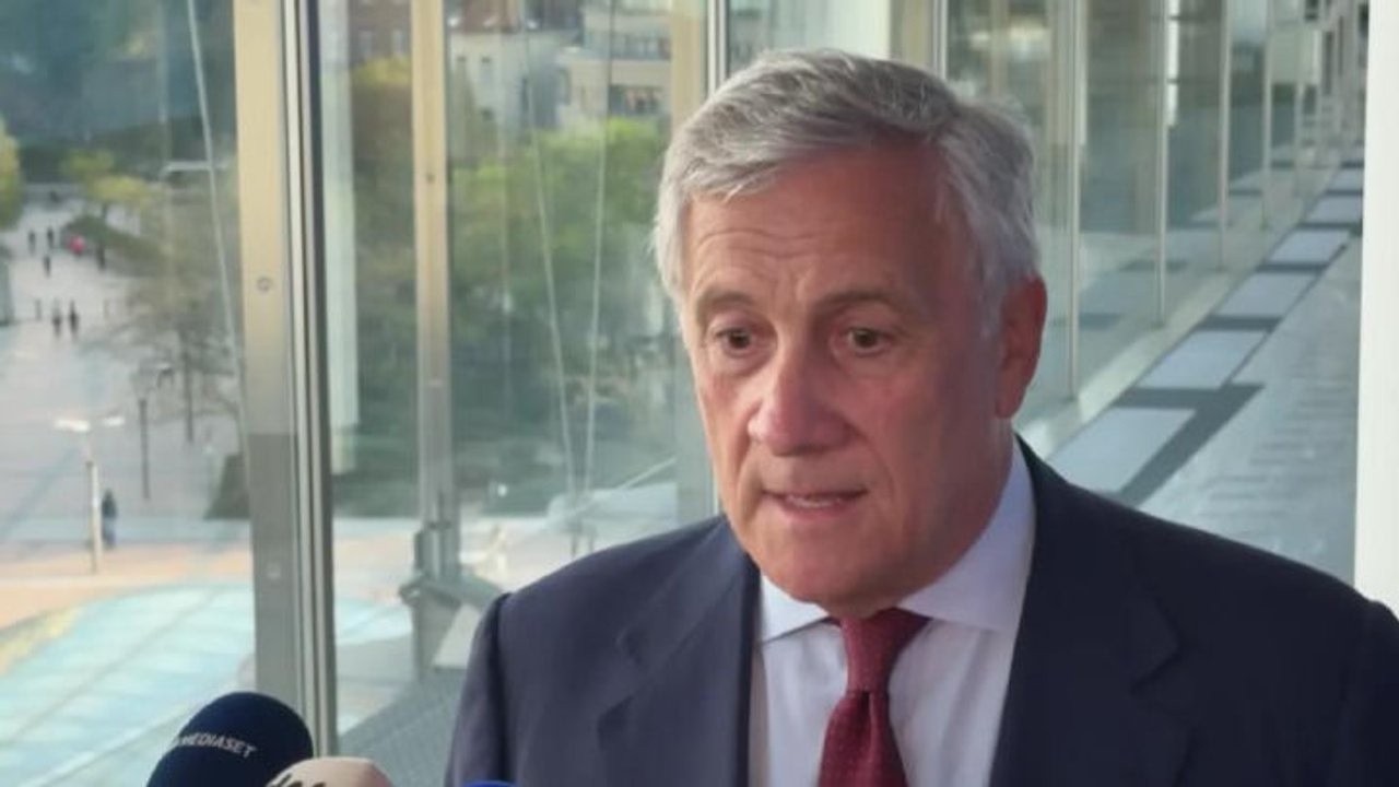 Tajani: Berlusconi era un europeista e occidentale, ci ha lasciato la bussola