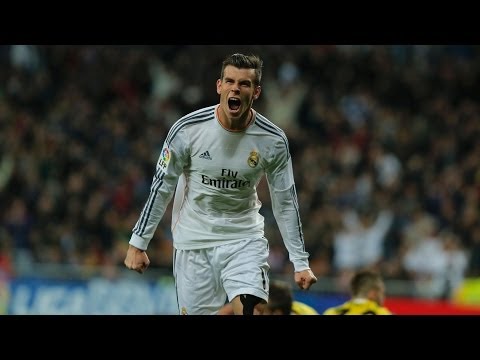 (BARCELONA 1 X 2 REAL MADRID - 16/04/2014) - Golaço de Bale!