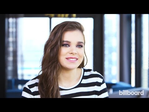 Hailee Steinfeld on Her Bucket-List Wish to Collaborate With Justin Timberlake