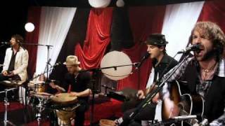 THE TREWS - Sing Your Heart Out