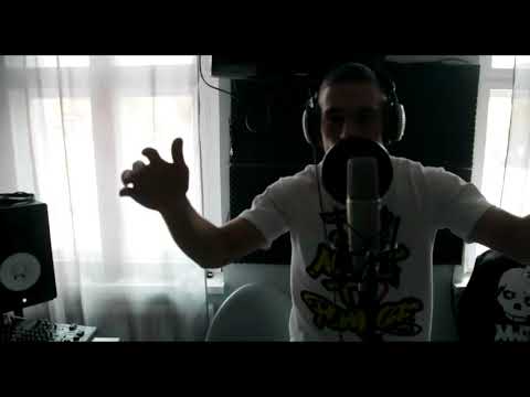 Grucha MKL ft. Dziadek NWG - W pogoni za hajsem
