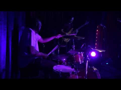 Tyrone Hendrix Soloing over Gnarl Barkley's Crazy