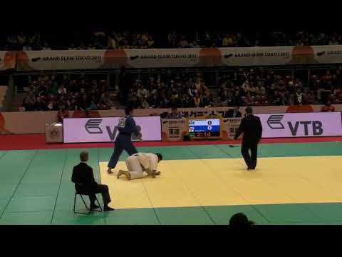 GS TOKYO 2011 100 PF HWANG Hee Tae KOR HAGA Ryunosuke JPN