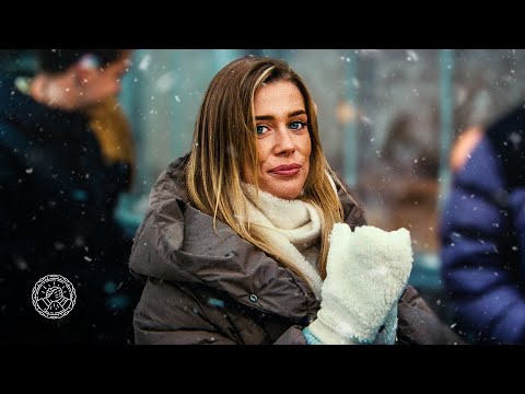 Upfront Kerst Commercial 2025