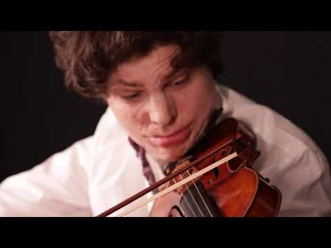 Augustin Hadelich plays Bach-Gounod Ave Maria