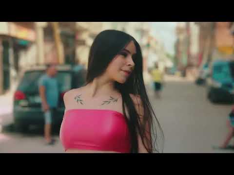 Santa Fe Klan, L-Gante, Uzielito Mix - Bandolera. 