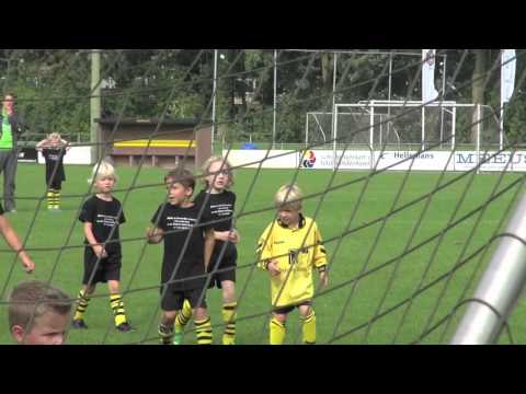 Veerse Boys K   vs   Be Ready   (de kannibalen)  10 september 2011