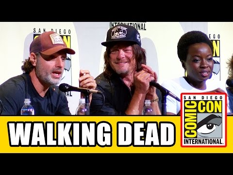 THE WALKING DEAD Comic Con Panel (Part 2) - Season 7, Norman Reedus, Andrew Lincoln