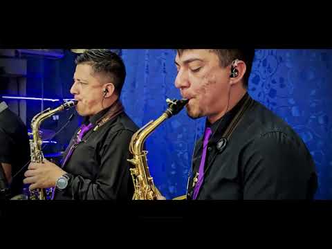 Medley // Abrázame el alma - Las aflicciones del Justo - Orando provocas milagros // Cristobal Toro