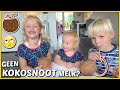 ONGELOFELiJKE ONTDEKKiNG TiJDENS KOKOSNOOT DRiNKEN ? ( hulp van buurvrouw) | Bellinga Vlog #1848
