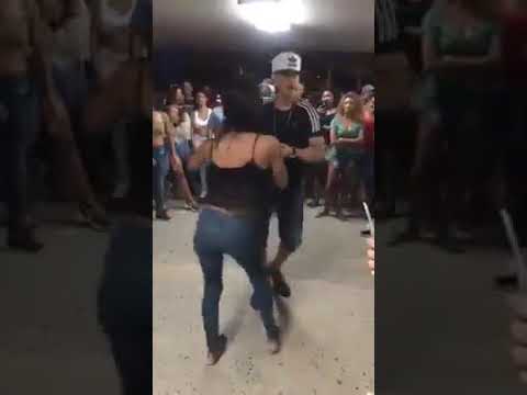 🛑DJ DURO Dominican Dancing Merengue street