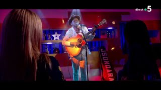 J.S. Ondara "Saying Goodbye" (live) - C à Vous - 23/01/2019