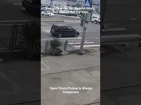 #shorts #crazy #accident #careful #life  #idiot #fail #fails #viral #fyp #car#adventure#dangerous