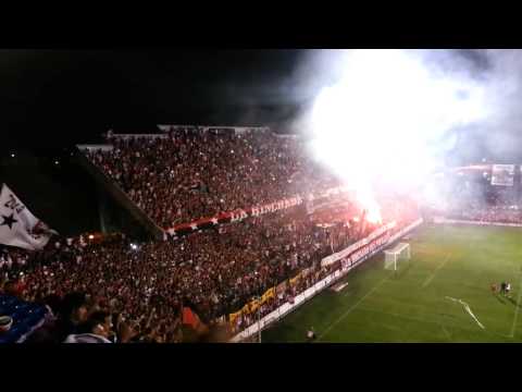 "Leproso yo te sigo alentando como toda la vida..." Barra: La Hinchada Más Popular &bull; Club: Newell's Old Boys