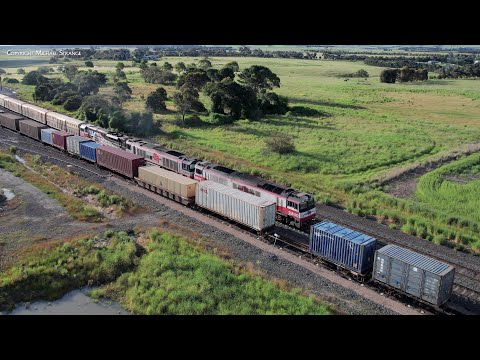 SCT 5PM9 Mixed Freight Train Crosses 1MP2 Freight Train At Gheringhap (6/11/2022) - PoathTV Railways
