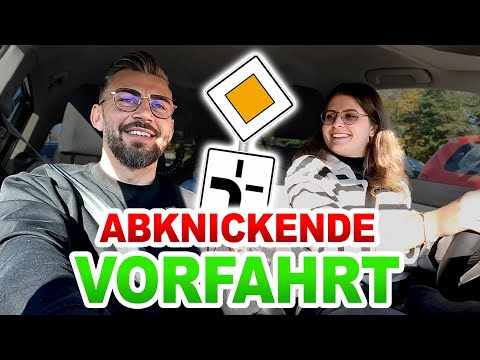 Turning priority road SIMPLY explained!↪️ l Test l Summary l Right of way 🚘