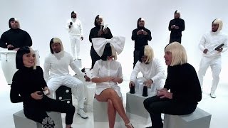 Sia Performs With Natalie Portman, Fallon For AMAZING &quot;Iko Iko&quot; Sing-A-Long