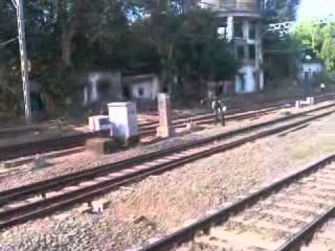 download lagu mp3 mp4 Mumbai Central To Dadar Local Train, download lagu Mumbai Central To Dadar Local Train gratis, unduh video klip Mumbai Central To Dadar Local Train