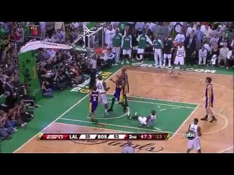Throwback: Kevin Garnett makes difficult and-one to give Celtics a 20-point lead in G6 (2008 finals)