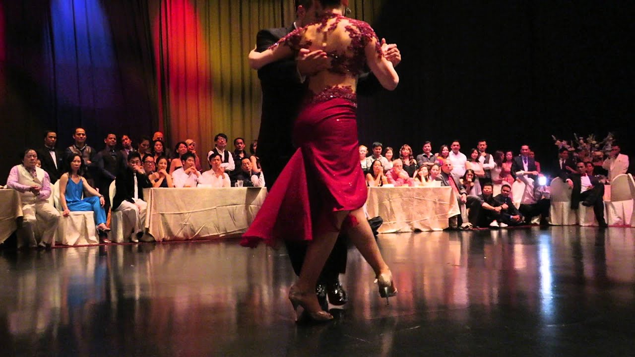 Video thumbnail for Daniel Nacucchio & Cristina Sosa 1/2 - SITF Grand milonga 2015