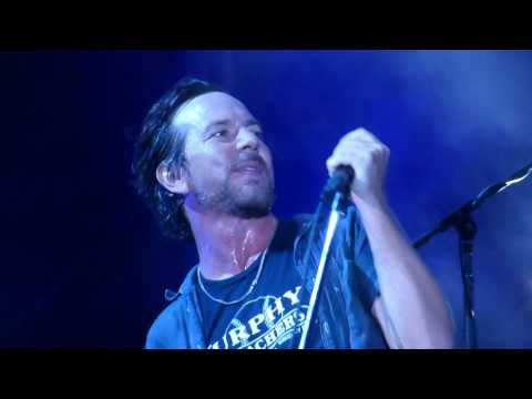 Pearl Jam "Given To Fly" Wrigley 2 8/22/16 HD