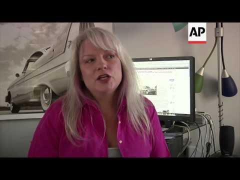 Women and motor industry in spotlight at Detroit auto show