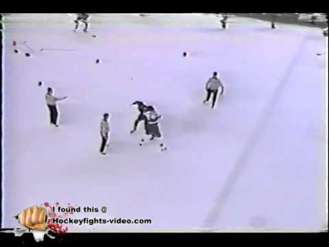Nov 20, 1994 Sheldon Souray vs Rob Skrlac