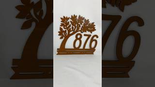 Popisné číslo: Pod stromom