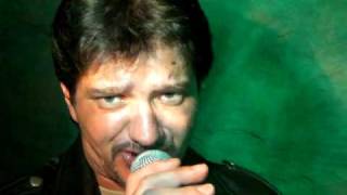 la guitare fait mal johnny hallyday chanté par thierry