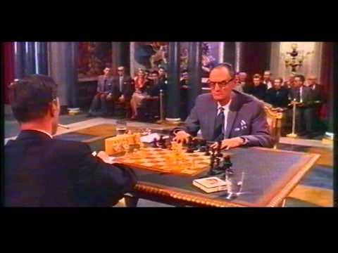 CINEMA SCACCHI 05 - From Russia with Love (007 dalla Russia con Amore)