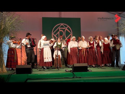 Ceiruleits "Tuoli dzeivoj muna meiluo"