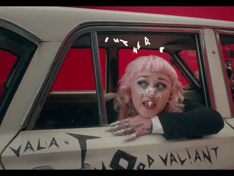 Hiatus Kaiyote - 'Red Room' (Official Lyric Video)