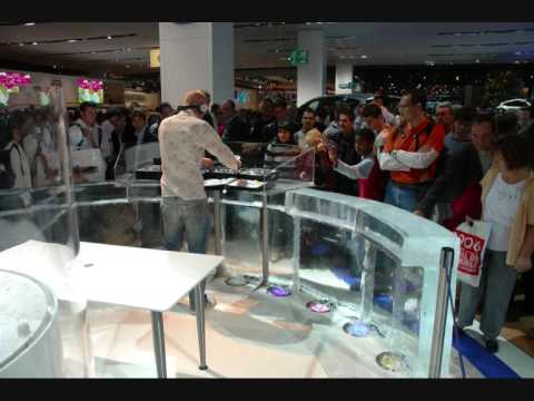 P Six vs. Guru Josh Project - Let Me Know (Infinity)