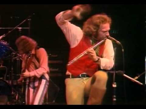 Jethro Tull - Thick As A Brick (live in London 1977)