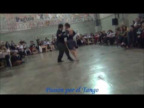 JOSEFINA BERMIDEZ y FABIAN PERALTA Bailando el Tango PENSALO BIEN en la MILONGA DEL MORAN