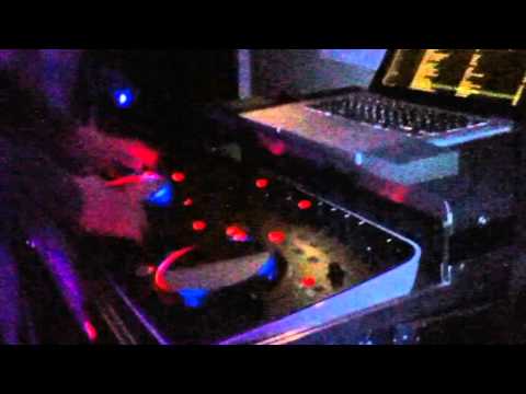 #Dj Branz in zn kamer