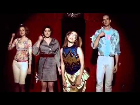 Emma Daumas  "J'Suis Conne" (2008)