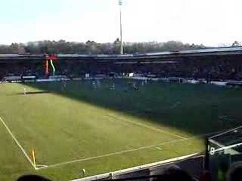 AZ juicht mee als nec scoort