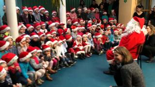 preview picture of video 'Le Père Noël à l'école maternelle'